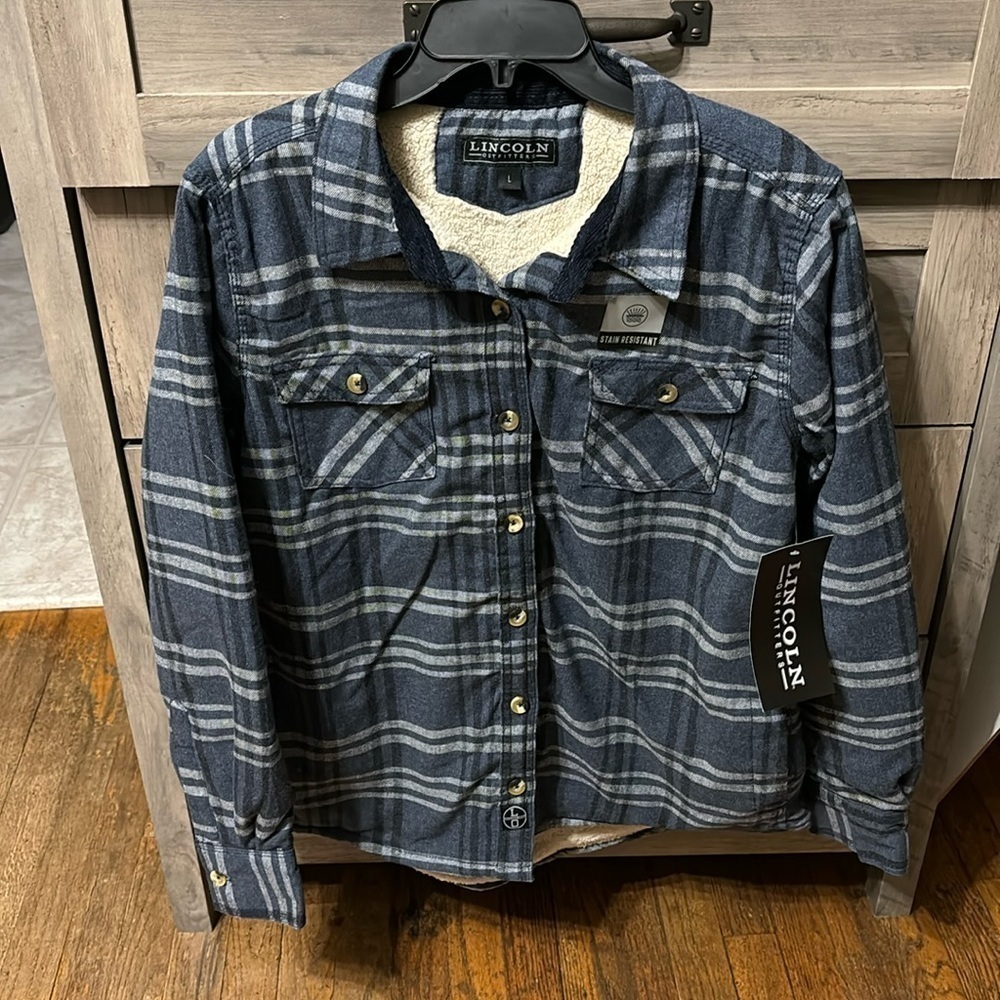 NWT! Lincoln Outfitters Women's LARGE SHERPA Lined BLUE PLAID Shirt Jacket